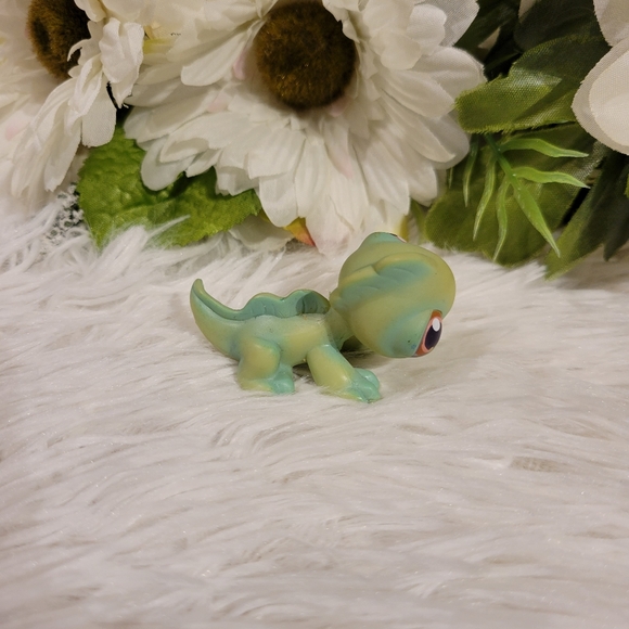 2/$10 Littlest Pet Shop Authentic LPS #29 Green Iguana Lizard Brown Eyes - Picture 5 of 12